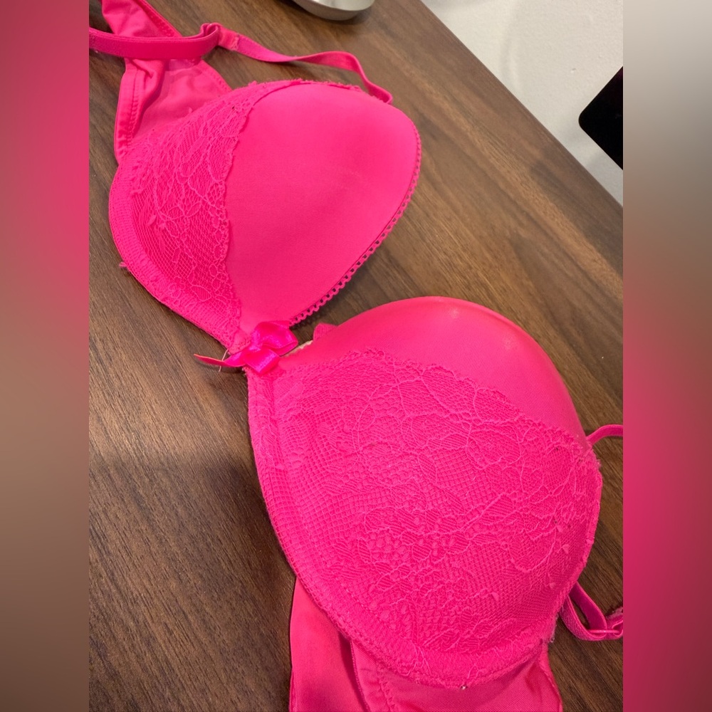 La SENZA Hot Pink Lace Bra